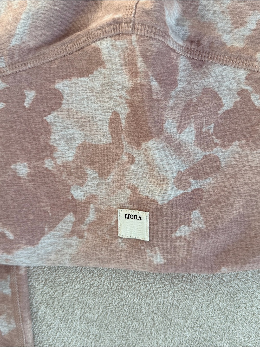 Vuori Mauve & Light Pink Tie-Dye High-Rise Leggings - Picture 4 of 7